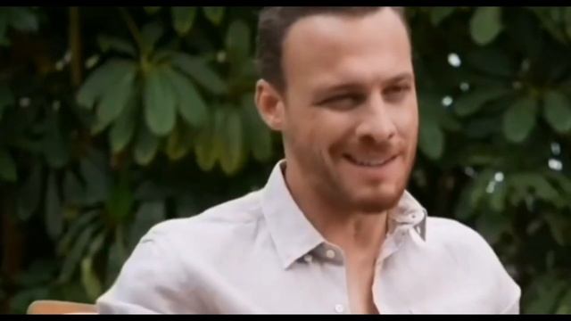 Ханде Эрчел и Керем Бюрсин Последнее интервью! смотреть онлайн