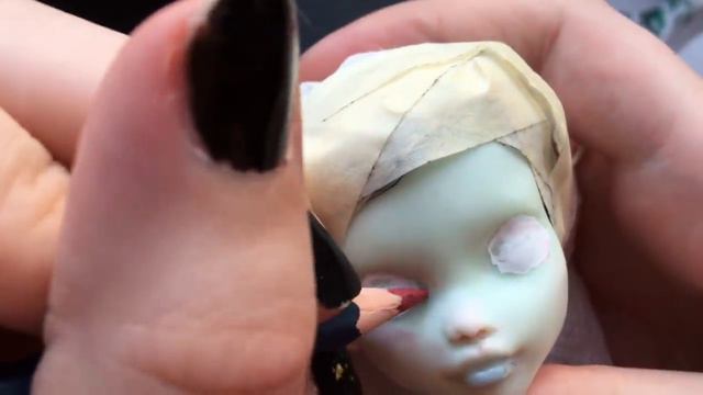 IF MONSTER HIGH DOLLS WERE ACTUALLY MONSTERS // Toy Repainting смотреть онлайн