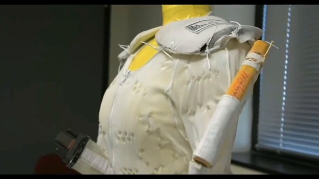 NASA HOAX! SPACE SUITS ARE NOT DESIGNED FOR USE IN A VACUUM PERIOD смотреть онлайн