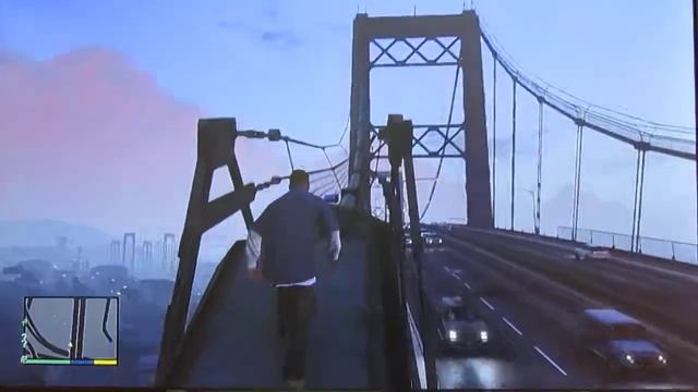 как залезть на самый большой мост в GTA 5 без транспорта смотреть онлайн