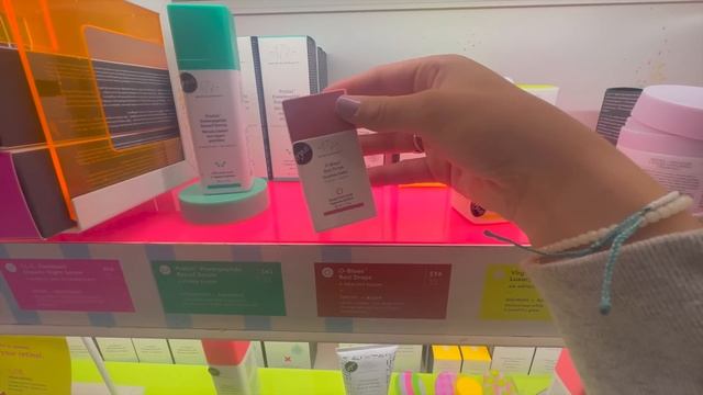 SEPHORA SHOP WITH ME | new makeup and skincare & sephora haul смотреть онлайн