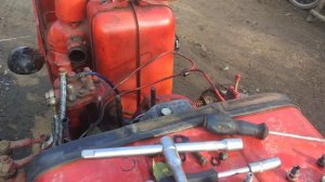 Ремонт трактора Т-25 ремонт прокладки між гілзи та головки