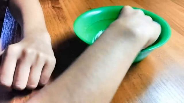 Делаем лизун дома!!! смотреть онлайн