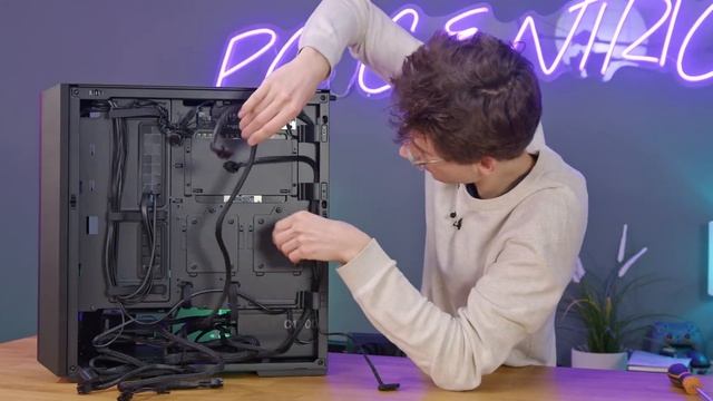 The MIGHTY RTX 4080 SUPER Gaming PC Build 2024! ? смотреть онлайн