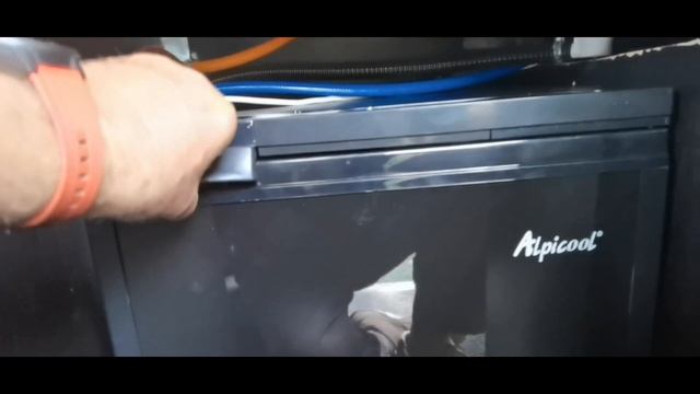 Alpicool 65l Compressor Fridge