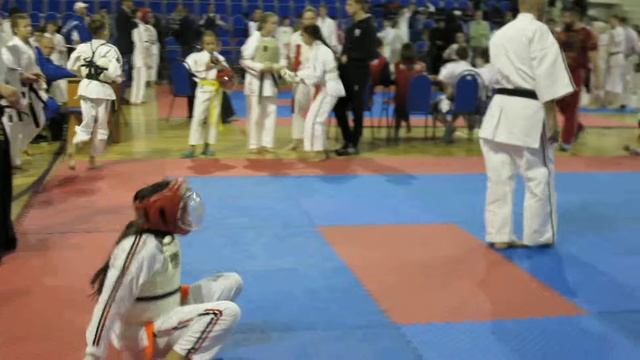 Первенство России по Косики каратэ 2015. Безяева С. бой 1 (2) смотреть онлайн