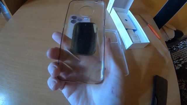 Анбоксинг Tecno SPARK 10 Pro 128 ГБ белый смотреть онлайн