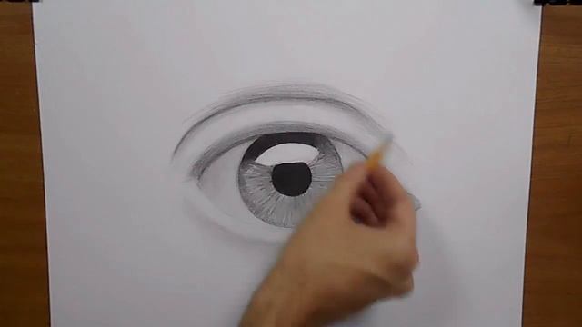 "Как рисовать (нарисовать) глаза карандашом - обучающий урок" смотреть онлайн