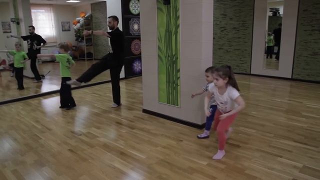 Занятие по Ушу с детьми смотреть онлайн