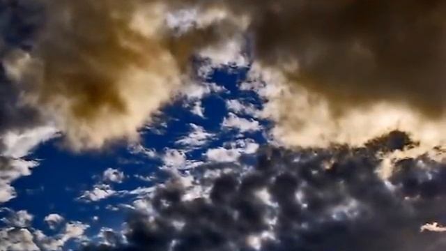 Облака и тучи в небе над Анапой 9.09.11 вечером смотреть онлайн