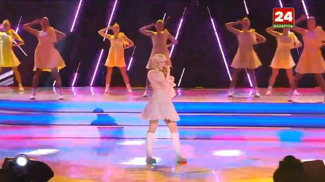 Настя Кравченко - Ромашки (А.Ляшенко)   Славянский Базар 2023 Открытие