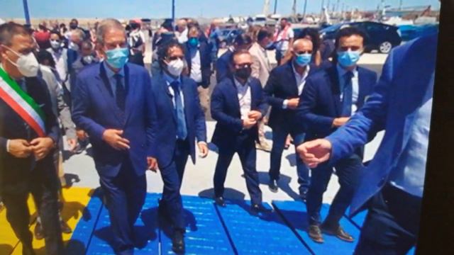 Regione siciliana siciliana nello sviluppo di Musumeci смотреть онлайн