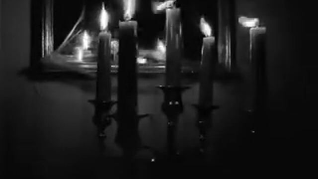 Чертовщина... там ничего нет...-мурашки по коже, такая страшная история смотреть онлайн