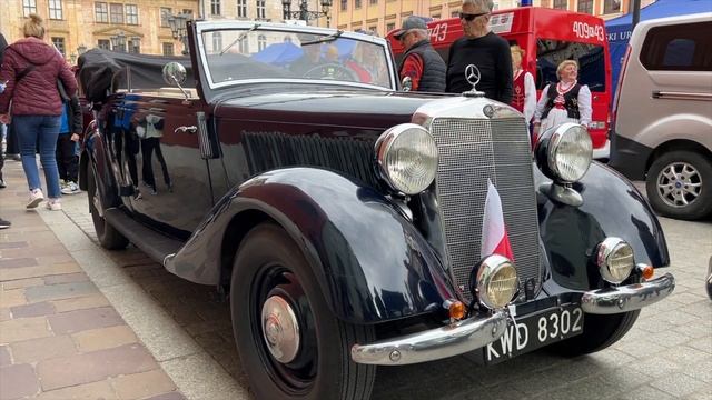 VERY RARE classic cars in Cracow, Poland - Mercedes V170, Pininfarina, Fiat 508, Fiat 128 3p!! смотреть онлайн