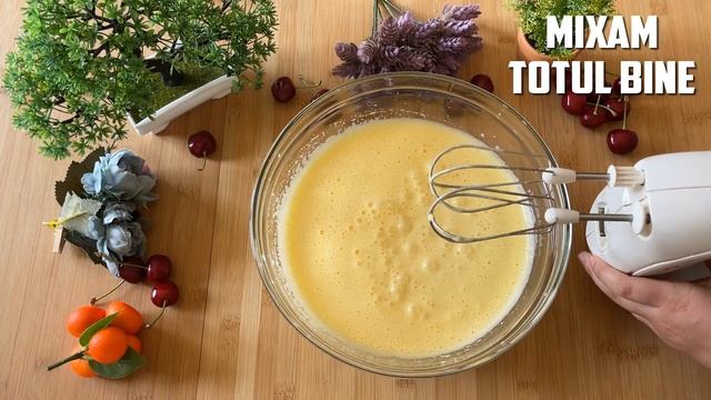 Prajitura cu cirese pufoasă si delicioasa (cu cirese, visine sau alte fructe) смотреть онлайн