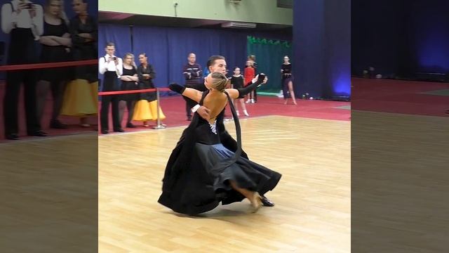 Танго / Шнейтор Ян и Петрович Милана (Минск, Аурум) - Чемпионат БФТ 2023 спортивные бальные танцы смотреть онлайн