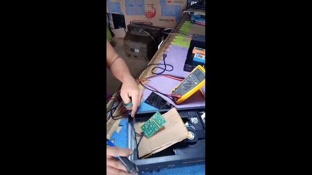HOW TO FIX NO POWER DVD PLAYER WITH SAFETY TIPS!!! || VLOG #1 смотреть онлайн