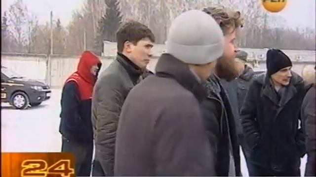 Таксисты попросили защиты у полиции смотреть онлайн