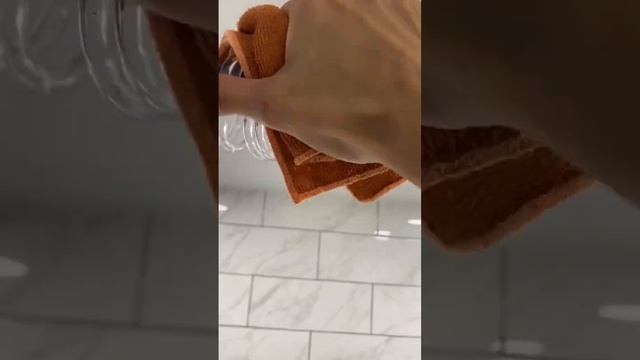 Стираем шторку в ванной смотреть онлайн
