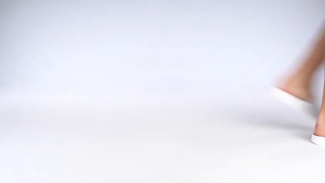 Шлёпанцы женские inblu NUF1E_001 смотреть онлайн