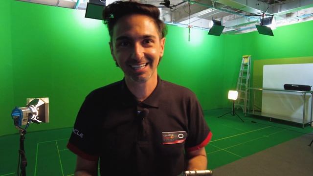 Corrí contra Paula Russi para un evento de oracle red bull racing! смотреть онлайн