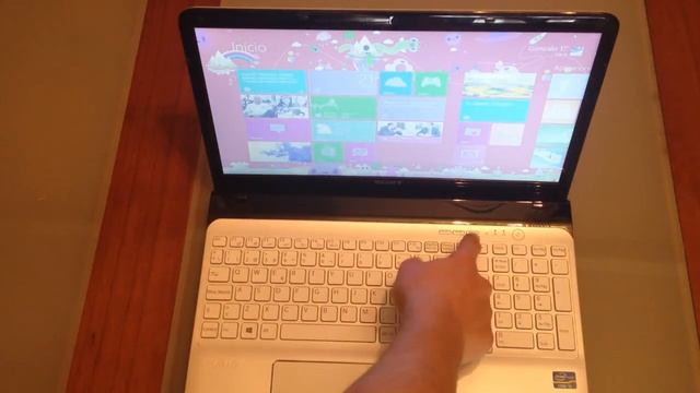 Portátil Sony Vaio SVE, Análisis en Español смотреть онлайн