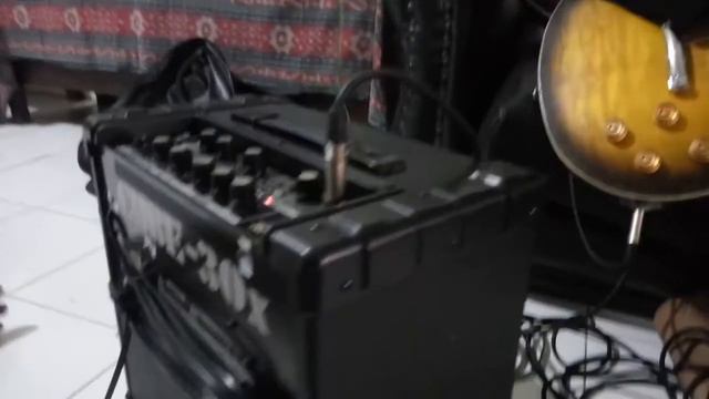 Video lanjutan (Roland cube amplifier) 1 смотреть онлайн