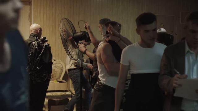 Jorja Smith - Let Me Down ft. Stormzy смотреть онлайн