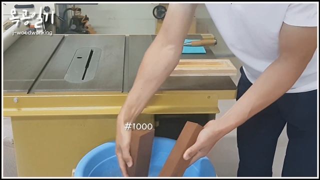 sharpening a chisel with $15 sharpening jig / You can do it like a veteran [woodworking] смотреть онлайн