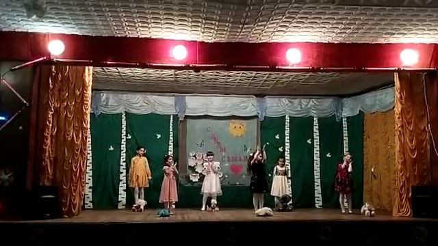 танец на День семьи смотреть онлайн