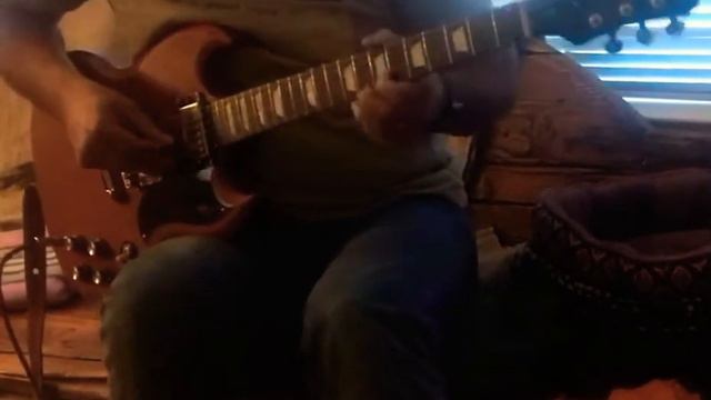 Epiphone SG G-400 through CryBaby смотреть онлайн