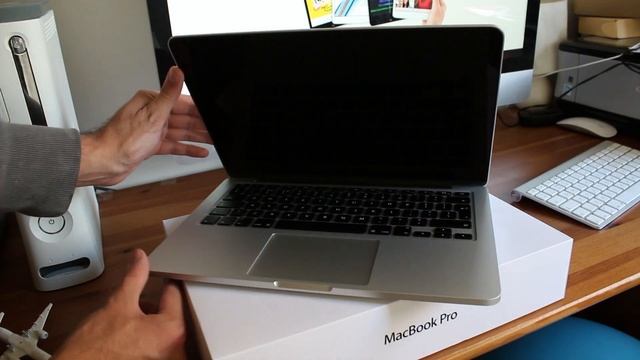 Apple Retina 13" Macbook Pro 2013 Unboxing смотреть онлайн