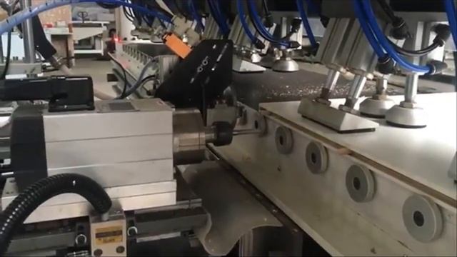 Сверлильно-присадочный станок c ЧПУ. Автоматическая установка шкантов Velberg R-S1. МС-Груп Новинки смотреть онлайн