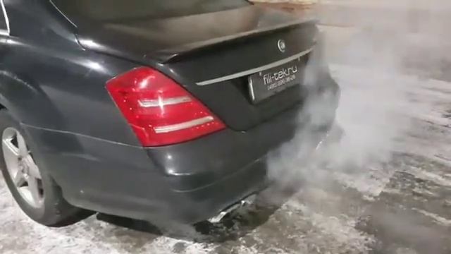 Громкий и басовитый выхлоп на Mercedes S500 W221