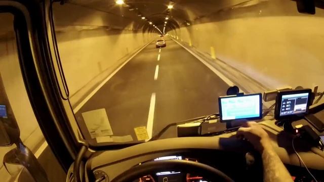 beziers франция-piacenza италия 760км-за 10часов, успею смотреть онлайн