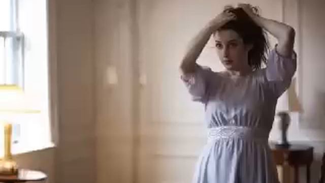 Marissa Nadler - Under An Old Umbrella смотреть онлайн