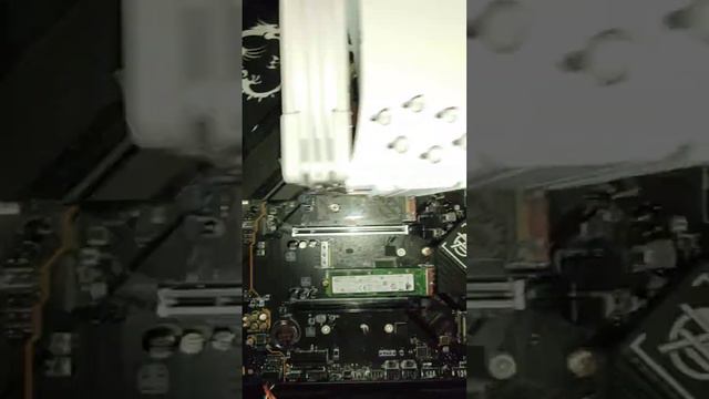 Intel 545s не определяется (не инициализируется) ни в одном порту