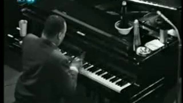 LOUIS ARMSTRONG Muskrat Ramble смотреть онлайн