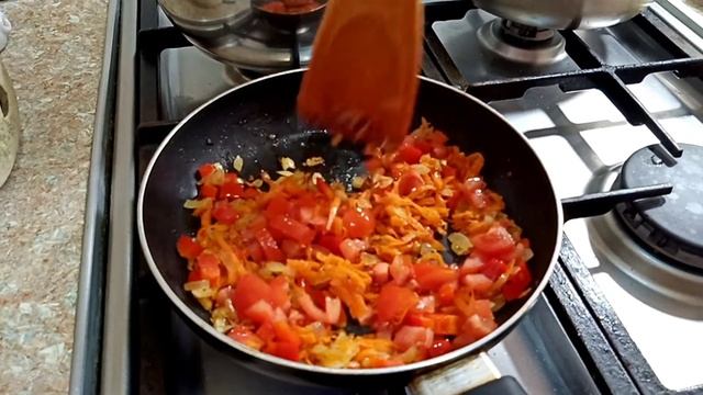 Борщ кубанский. Старый рецепт от станичников.Без свеклы. смотреть онлайн