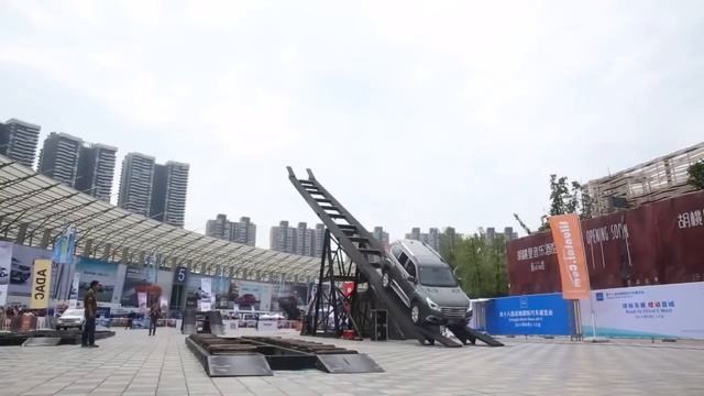 2015 Chengdu Motor Show Test drive смотреть онлайн