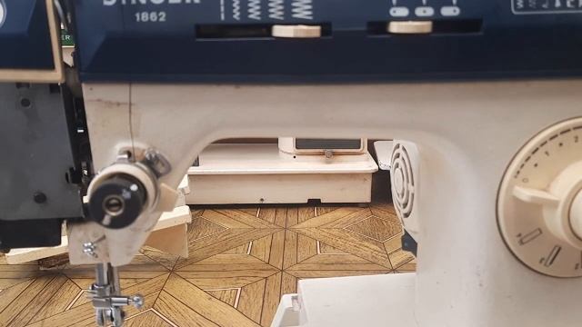 NoCose Porque EL Peine Choca con la planchuela Máquina d Coser Singer 1862 horizontal Frontal смотреть онлайн