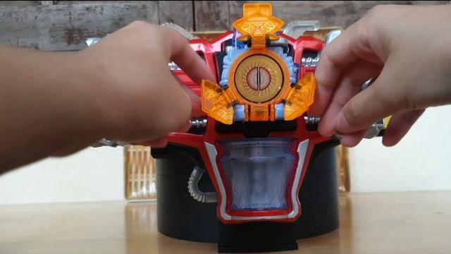 [ Kamen Rider Gaim ]Đánh giá và cảm nhận: Candy - Melon Energy Lockseed - tưởng phế mà phế ko tưởng смотреть онлайн