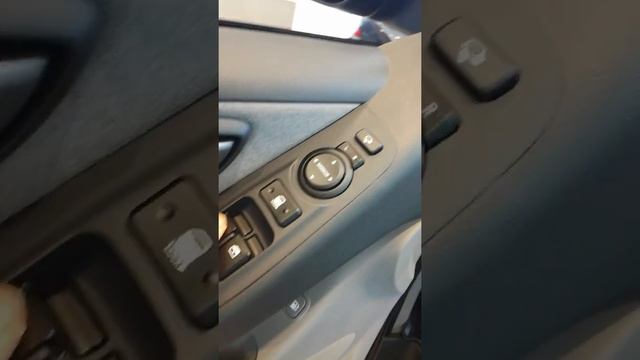 Hyundai H-1 2018 года первая машина в салоне смотреть онлайн