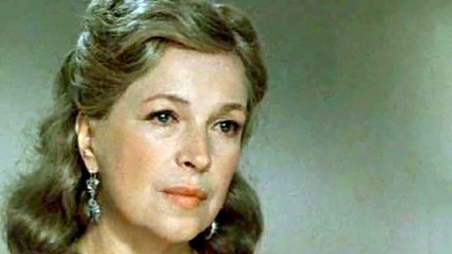 ШОКИРУЮЩИЙ УХОД АКТРИСЫ! Раскрыта Реальная причина смерти Клары Лучко смотреть онлайн