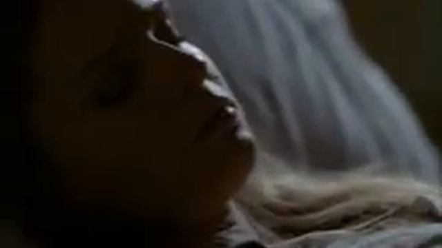 Нападение акул в весенние каникулы смотреть онлайн