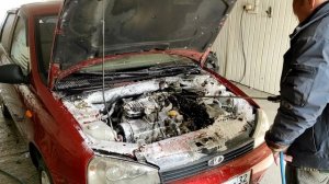 Стоит ли мыть двигатель и подкапотное пространство? Мойка двигателя Лада Калина!  Результат!