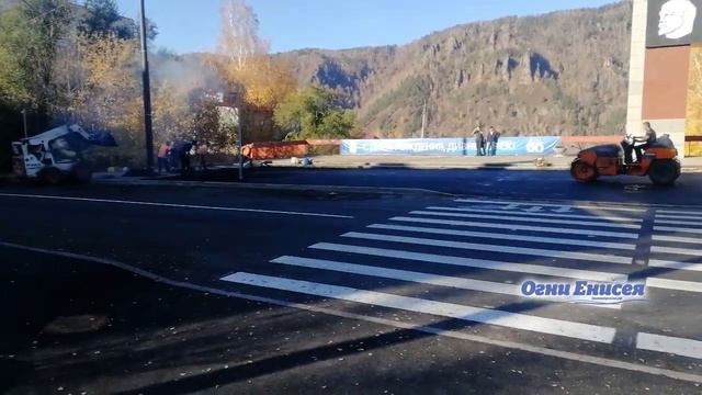 Благоустройство улицы Комсомольской продолжается смотреть онлайн