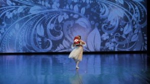 Школа классического балета "Little swan" Минск. Вариация Маши из спектакля "Щелкунчик"