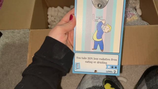 Fallout / Bethesda Unboxing 💛💙// ft. my cats ♡ смотреть онлайн