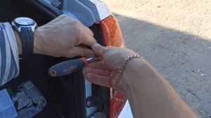 Как снять задний стоп фонарь на Шкода Рапид 2018 года